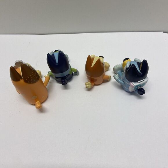 Bluey and Friends Bingo Orange Dog Posable Figure Lot of 4 - Picture 3 of 4